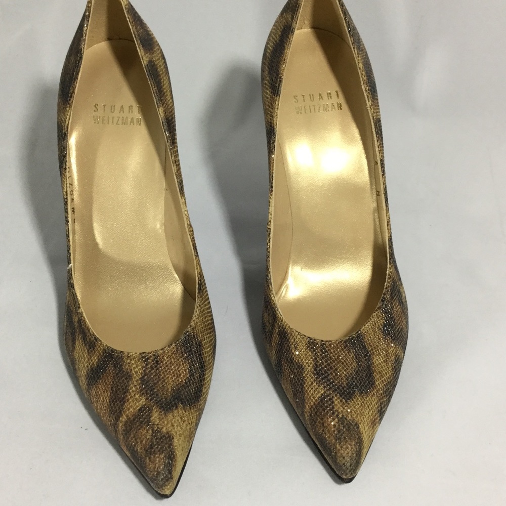 NIB Stuart Weitzman Leopard Heels, Size 6